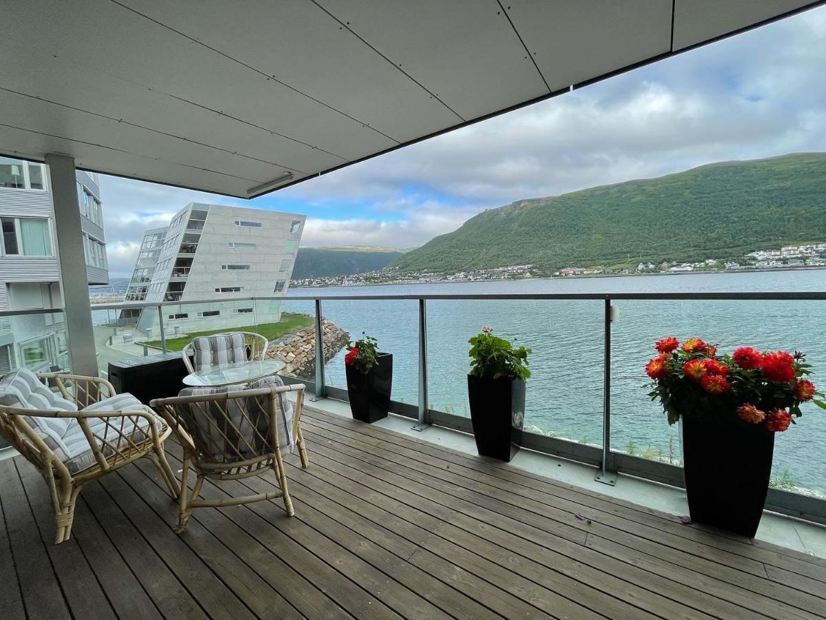 Sea View City Apartment 特罗姆瑟 外观 照片